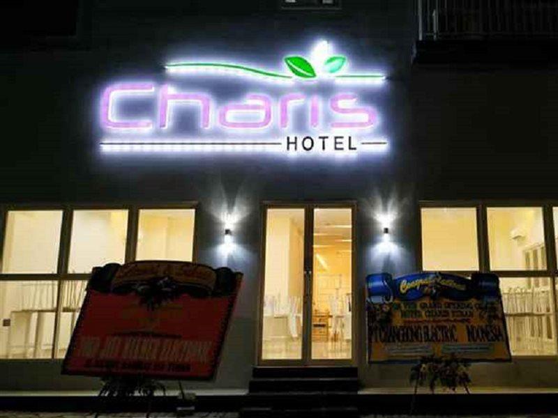Votel Hotel Charis Tuban Tuban  Экстерьер фото